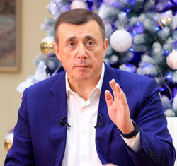 По маршруту № 111 Анива–Южно-Сахалинск наладят процесс оплаты проезда льготными картами