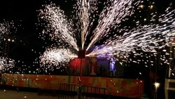 На главной ёлке Анивского района зажгли огни