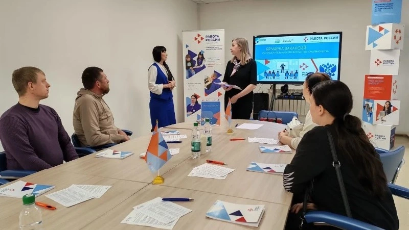 На Сахалине каждый третий участник ярмарок вакансий нашел работу