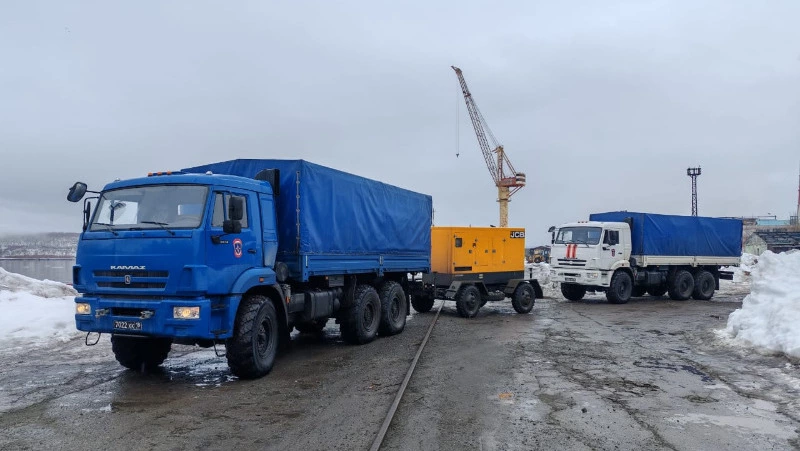 На Шумшу направлена первая партия груза для организации поискового лагеря