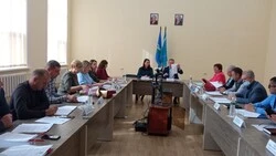 Бюджет скорректирован, конкурс на должность мэра объявлен