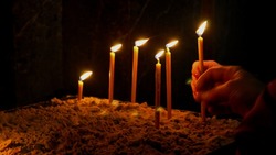 Радоница в 2025 году: дата, история и традиции, что нельзя делать  