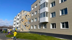 В Троицком отпраздновали новоселье 13 семей из аварийных домов