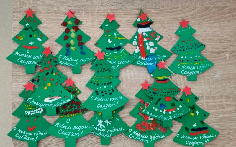 Анивское отделение СЖР провело акцию «Новогодняя открытка от сердца»